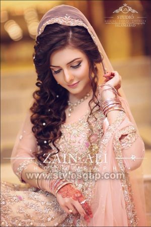 Best Asian Engagement Dresses Designs & Styles 2022-2023