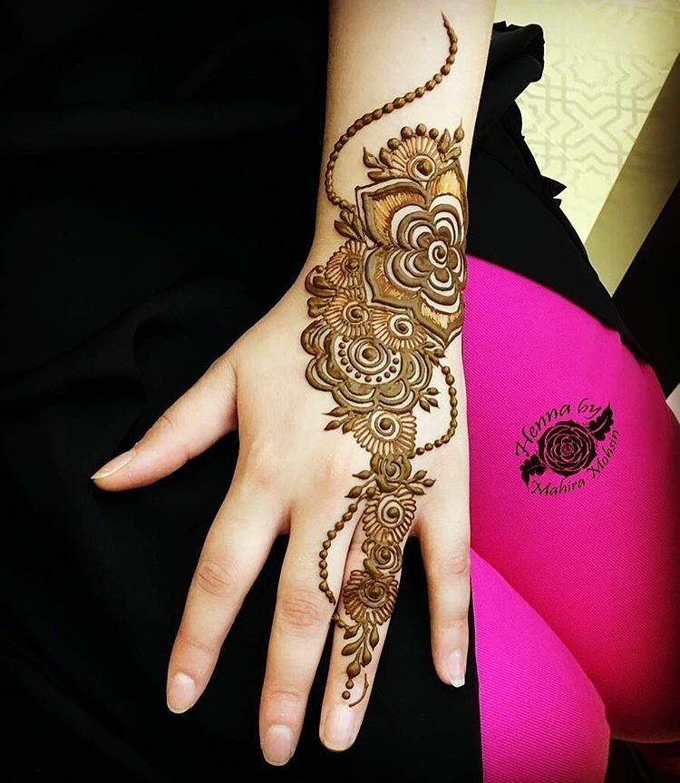 Latest Best Eid Mehndi Designs 15 