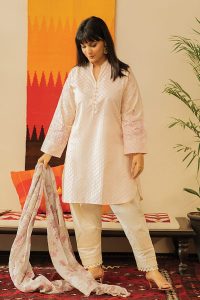 Khaadi Stylish Summer Kurtas & Dresses