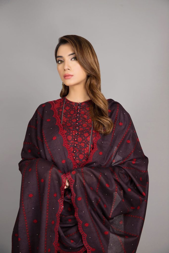 Kayseria Best Winter Dresses Collection 2022-23 for Women/ Girls